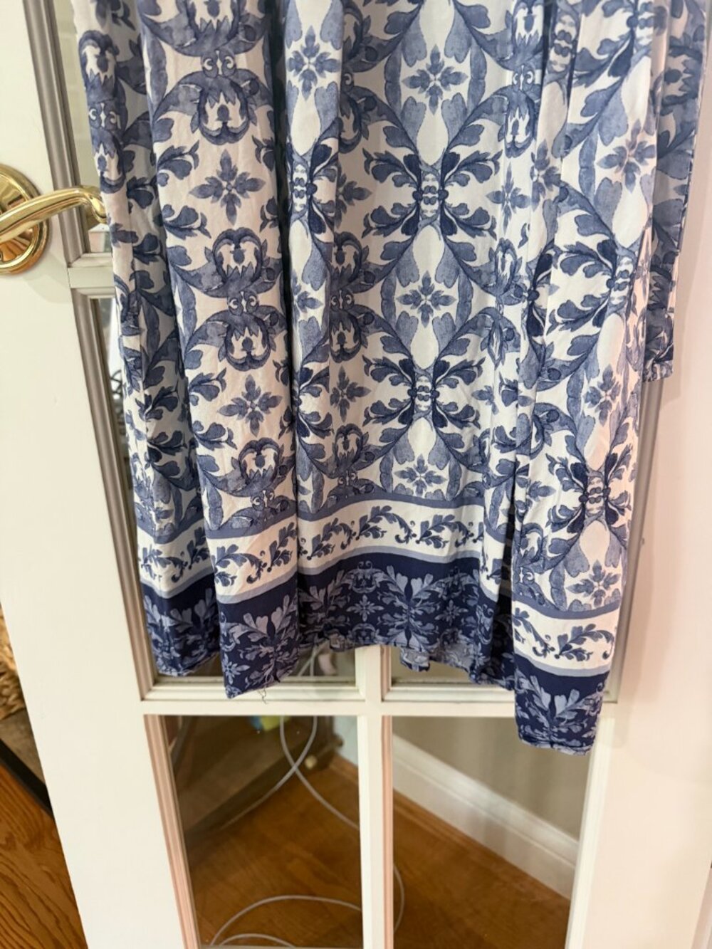 Vince Camuto short sleeve faux wrap blue floral maxi dress size Medium - Picture 3 of 7